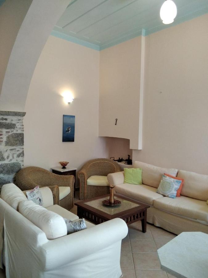 Apartment Gialos Symi Exterior foto