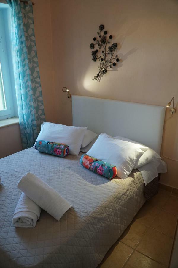 Apartment Gialos Symi Exterior foto